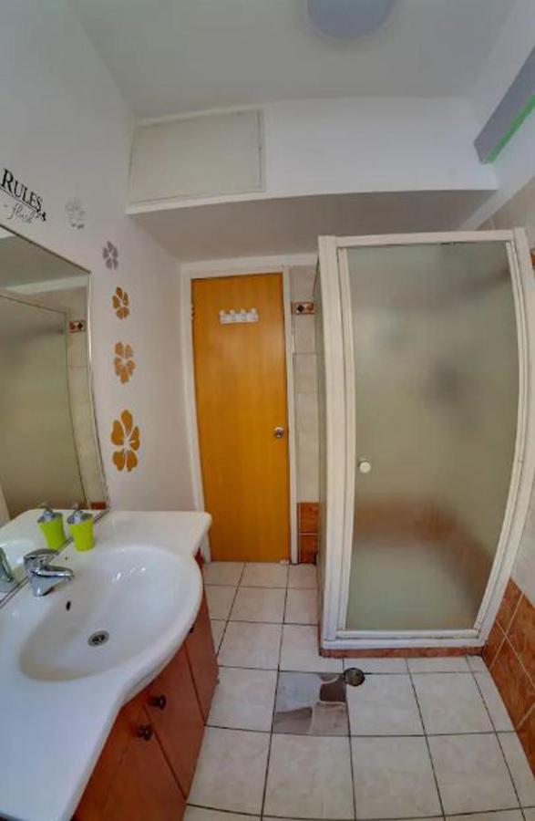 Custo Club Hotel Eilat Quarto foto